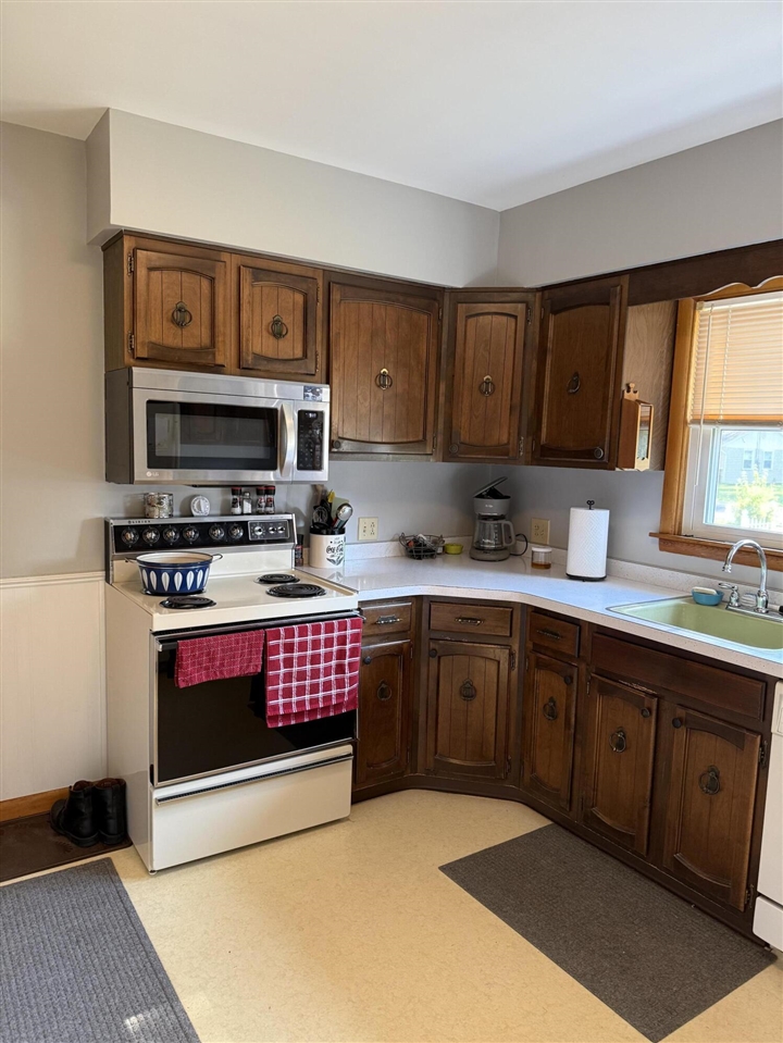 2326 Sunset Lane Property Photo 8