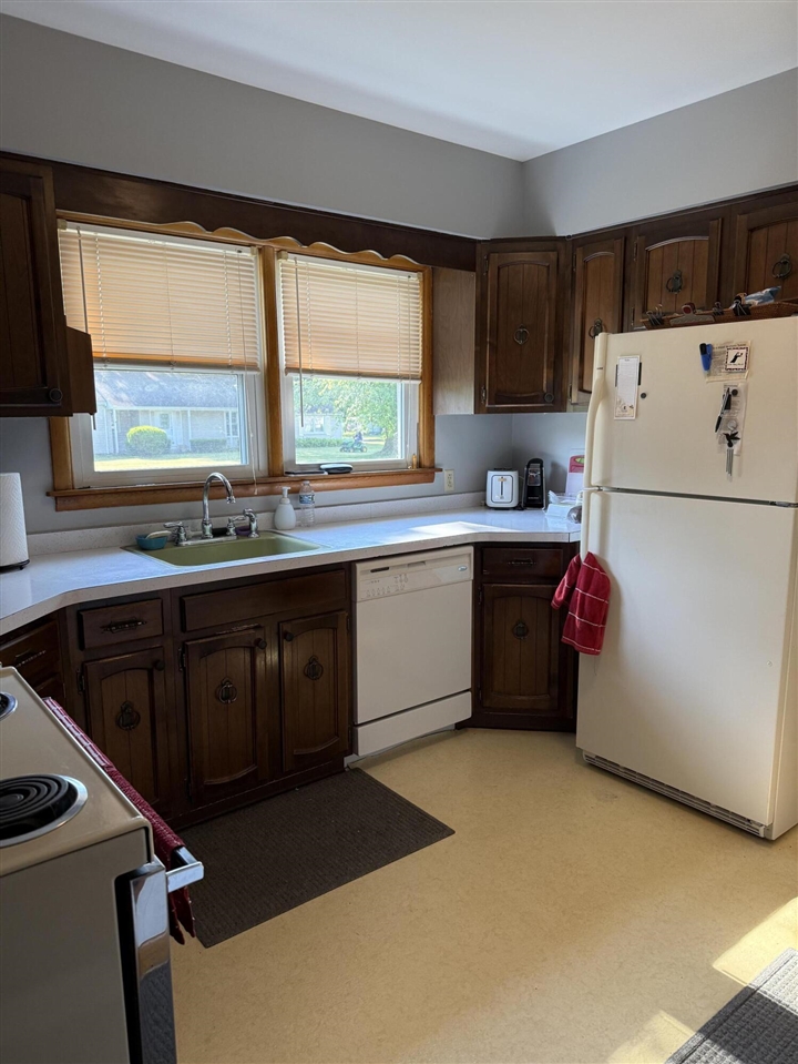 2326 Sunset Lane Property Photo 9