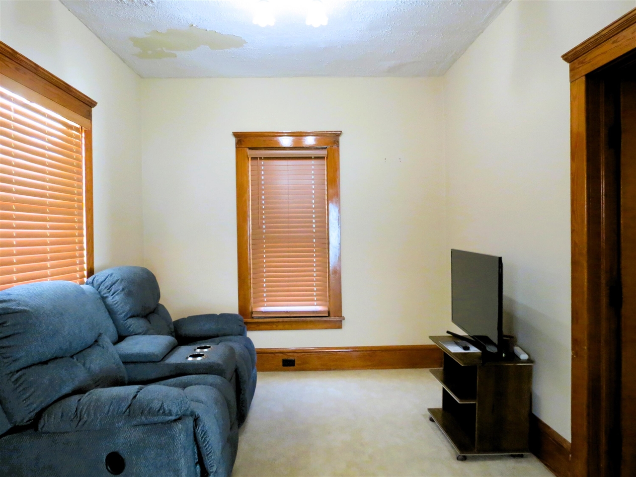 743 Ellery Avenue Property Photo 6