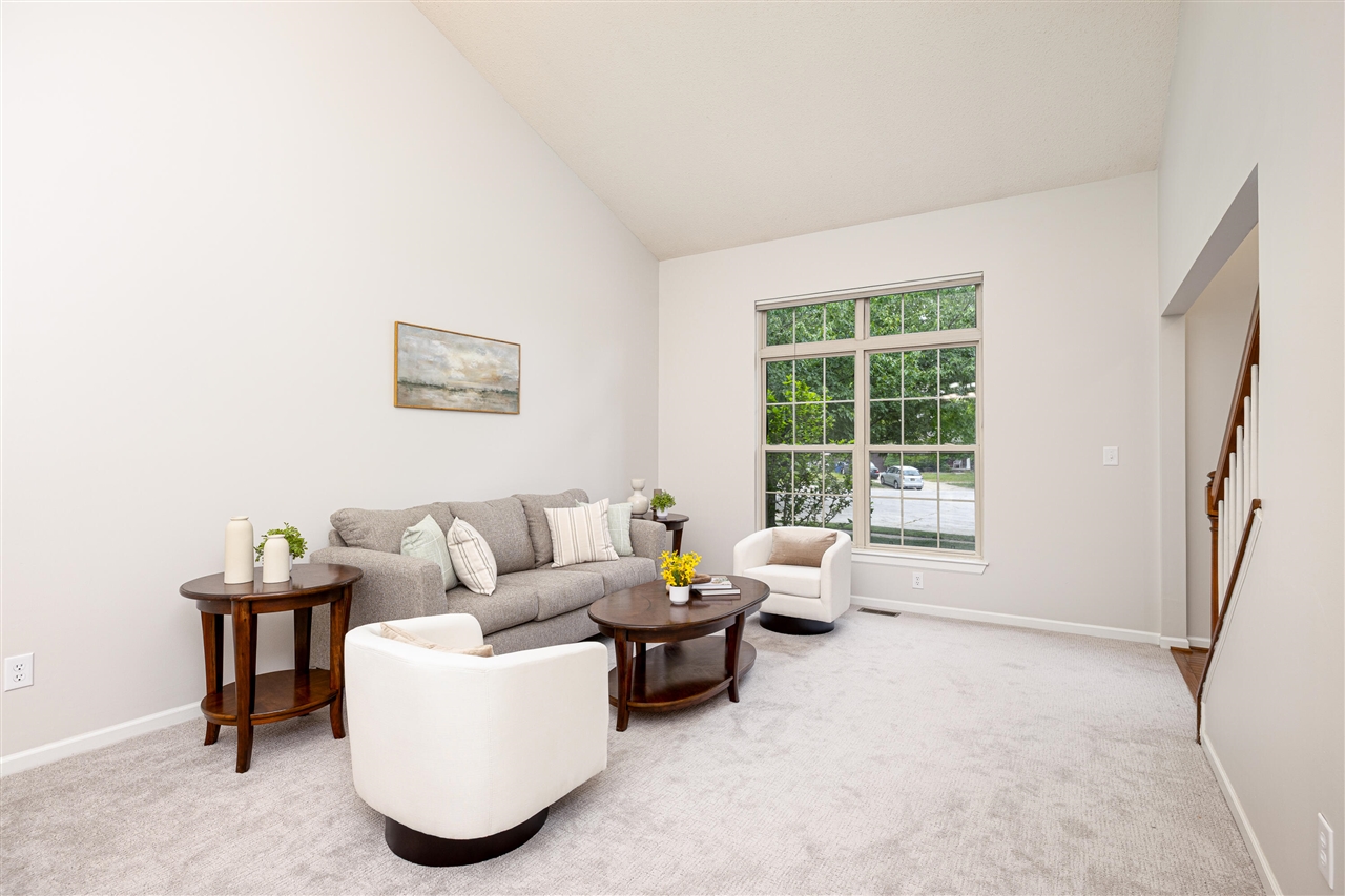 3211 Foxway Court Property Photo 16