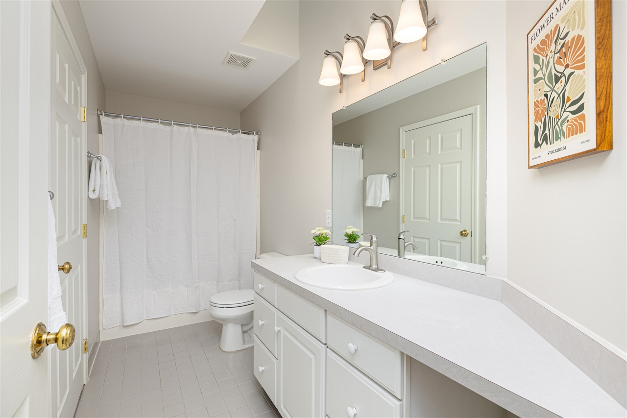 3211 Foxway Court Property Photo 60