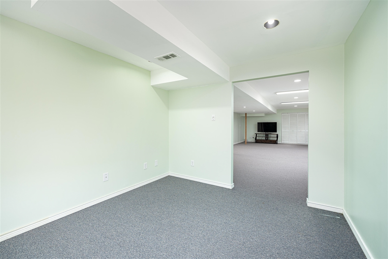 3211 Foxway Court Property Photo 73