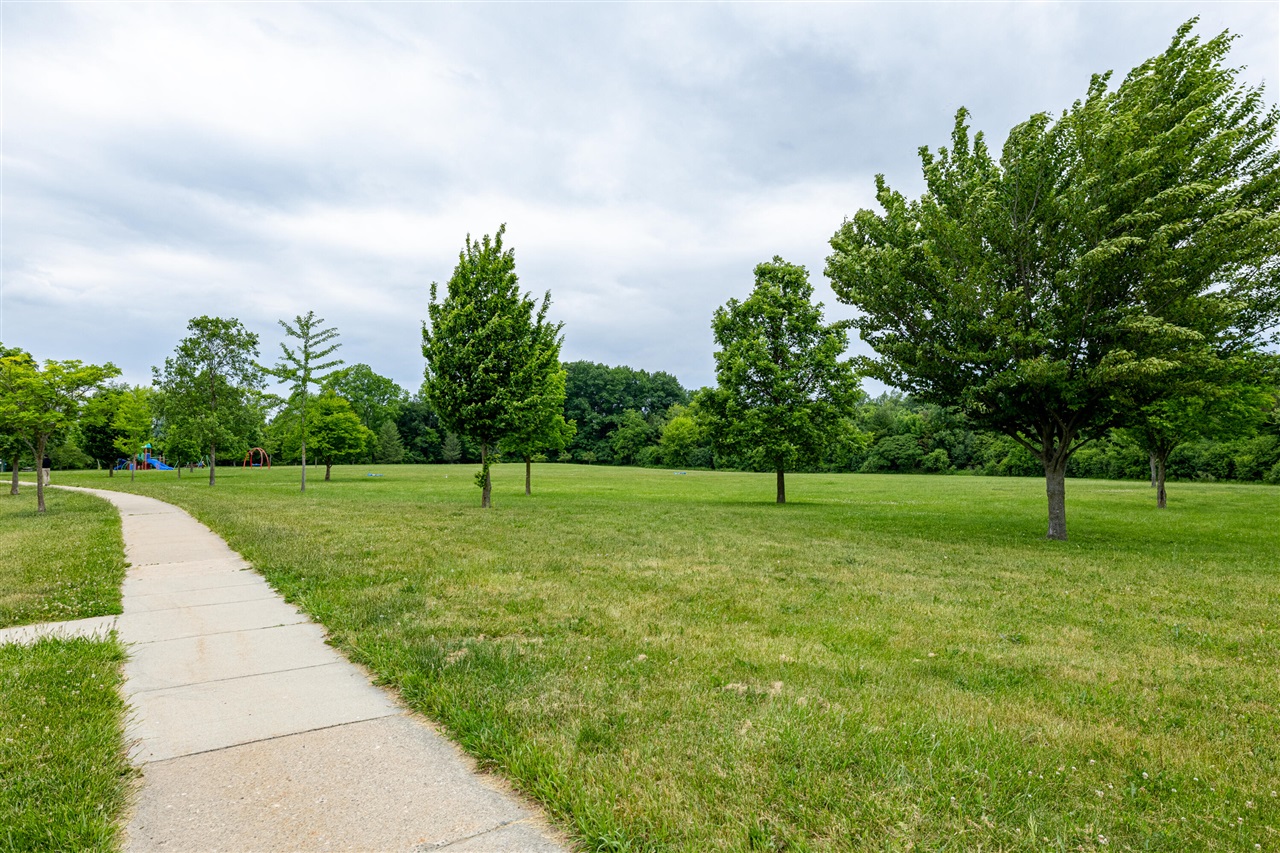 3211 Foxway Court Property Photo 84