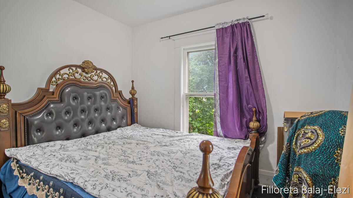 714 Adams Street Property Photo 14