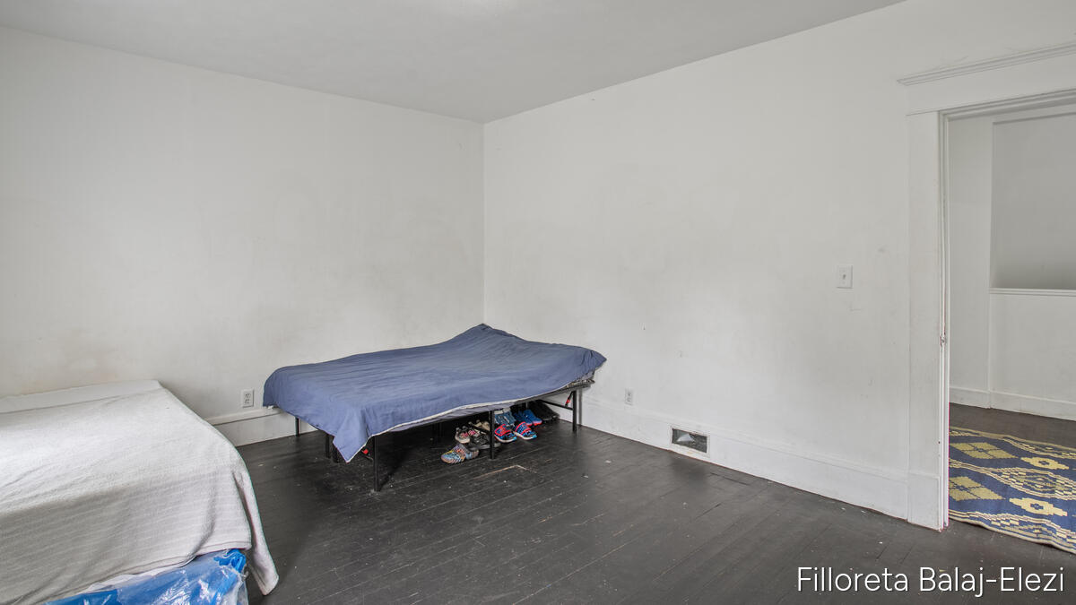 714 Adams Street Property Photo 24