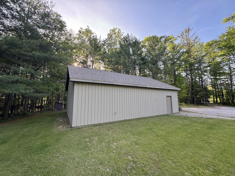 4335 Kings Corner Road Property Photo 15