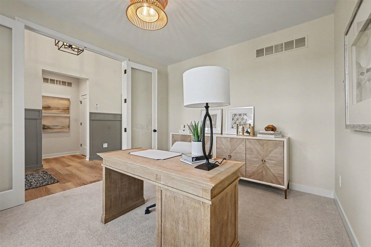 6670 Chaffey Creek Trail Property Photo 4