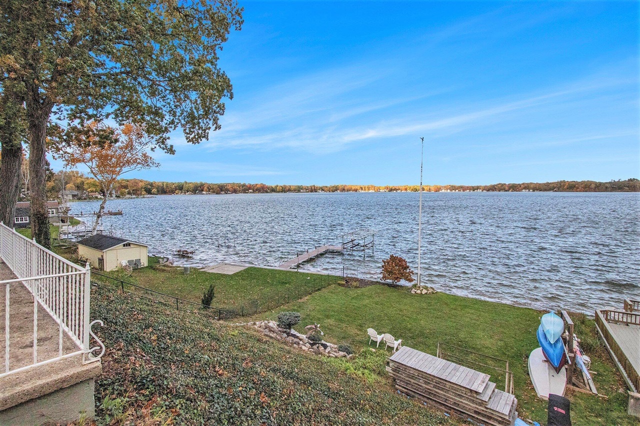 33766 Forest Beach Drive Property Photo 6