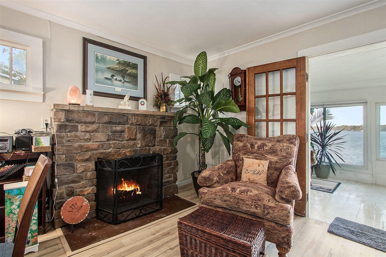 33766 Forest Beach Drive Property Photo 13