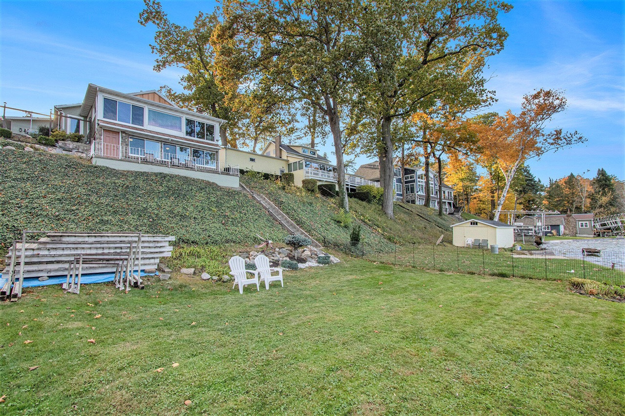 33766 Forest Beach Drive Property Photo 23