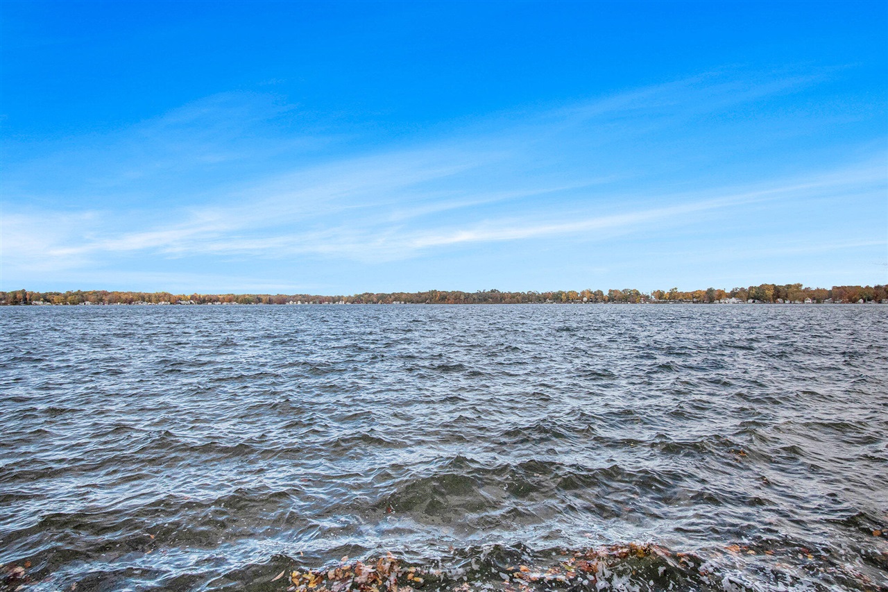 33766 Forest Beach Drive Property Photo 24