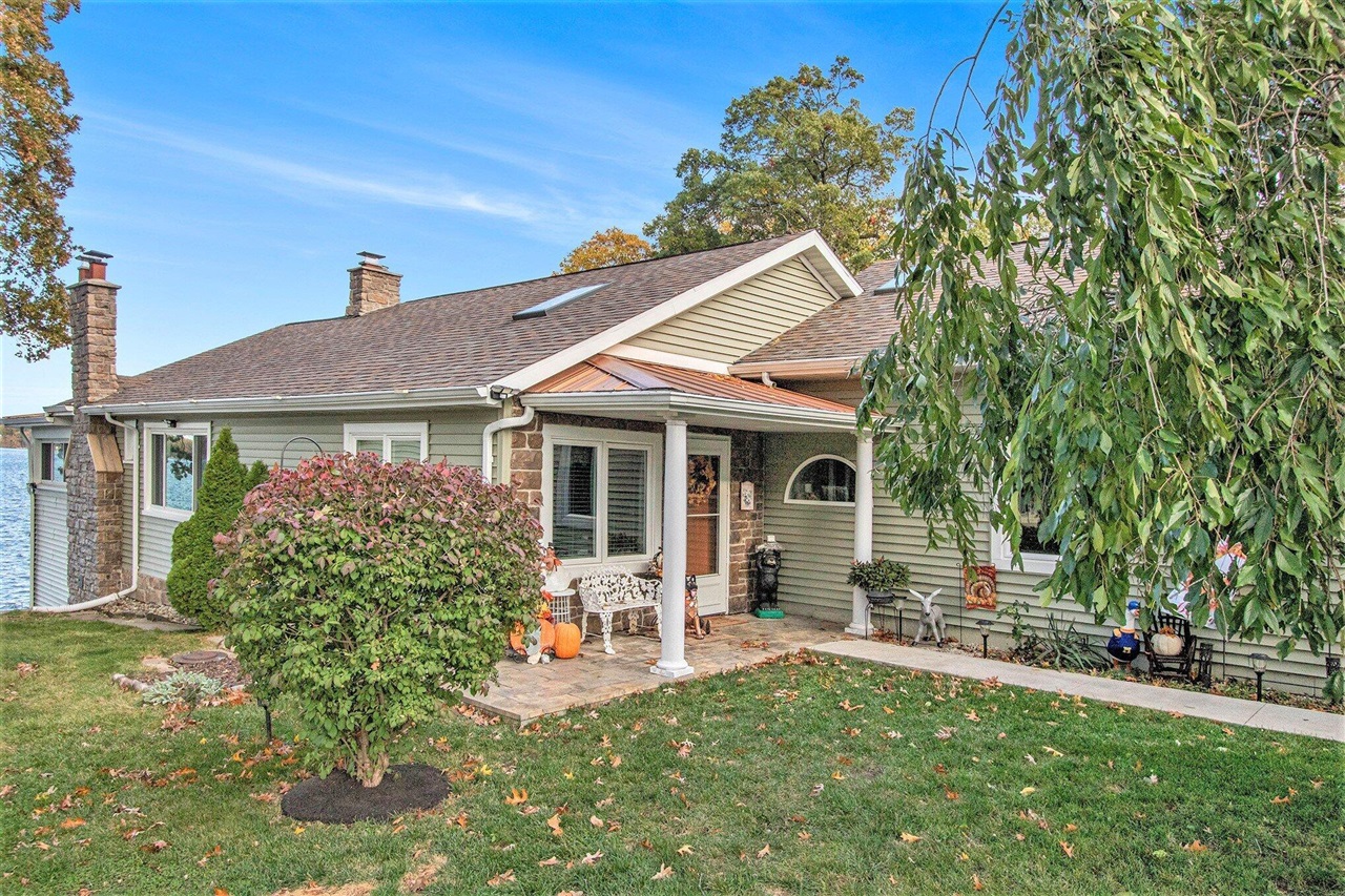 33766 Forest Beach Drive Property Photo 27