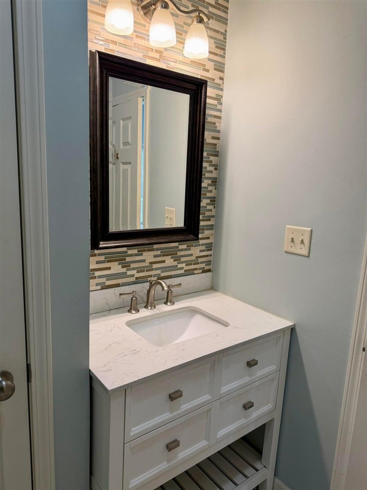 33766 Forest Beach Drive Property Photo 37