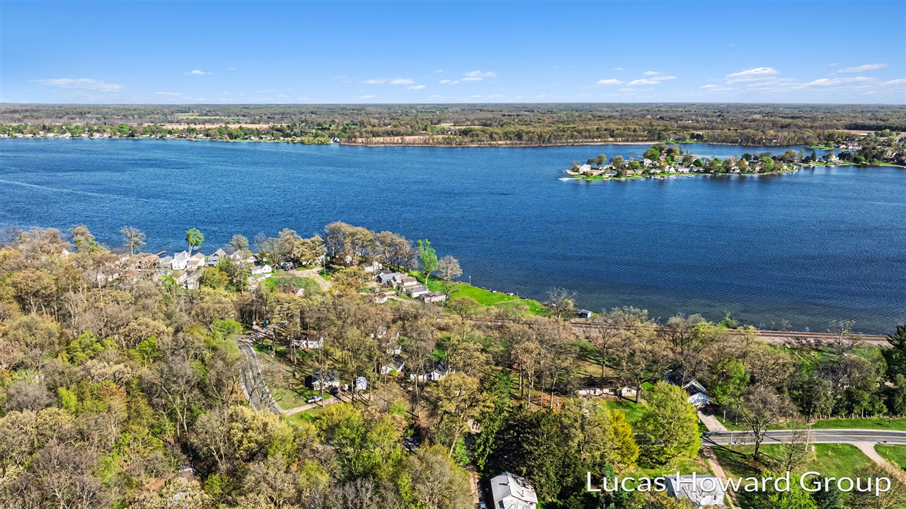 70537596 Property Photo 6