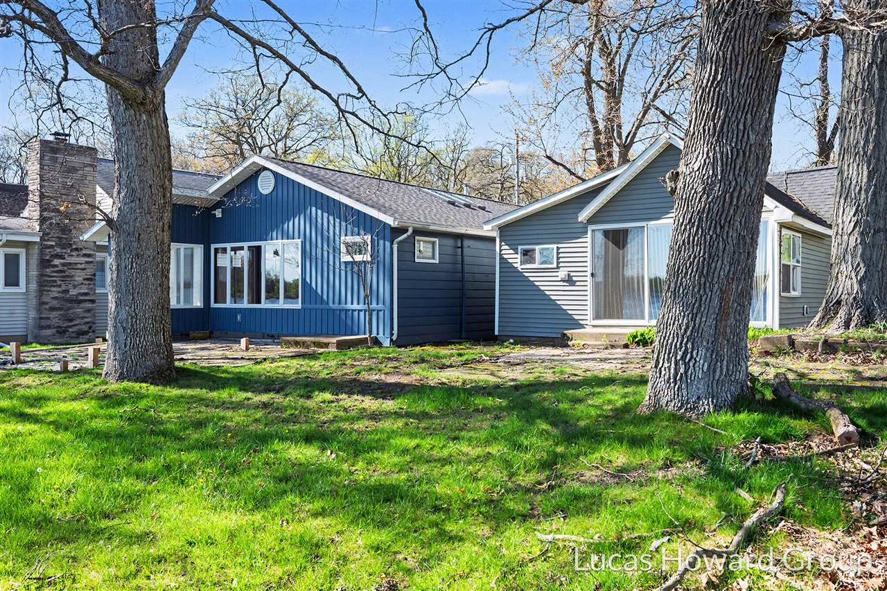 70537596 Property Photo 11