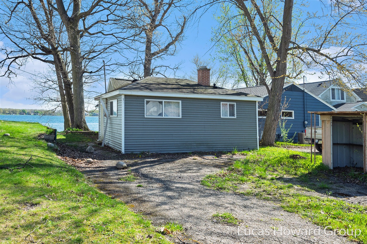 70537596 Property Photo 42