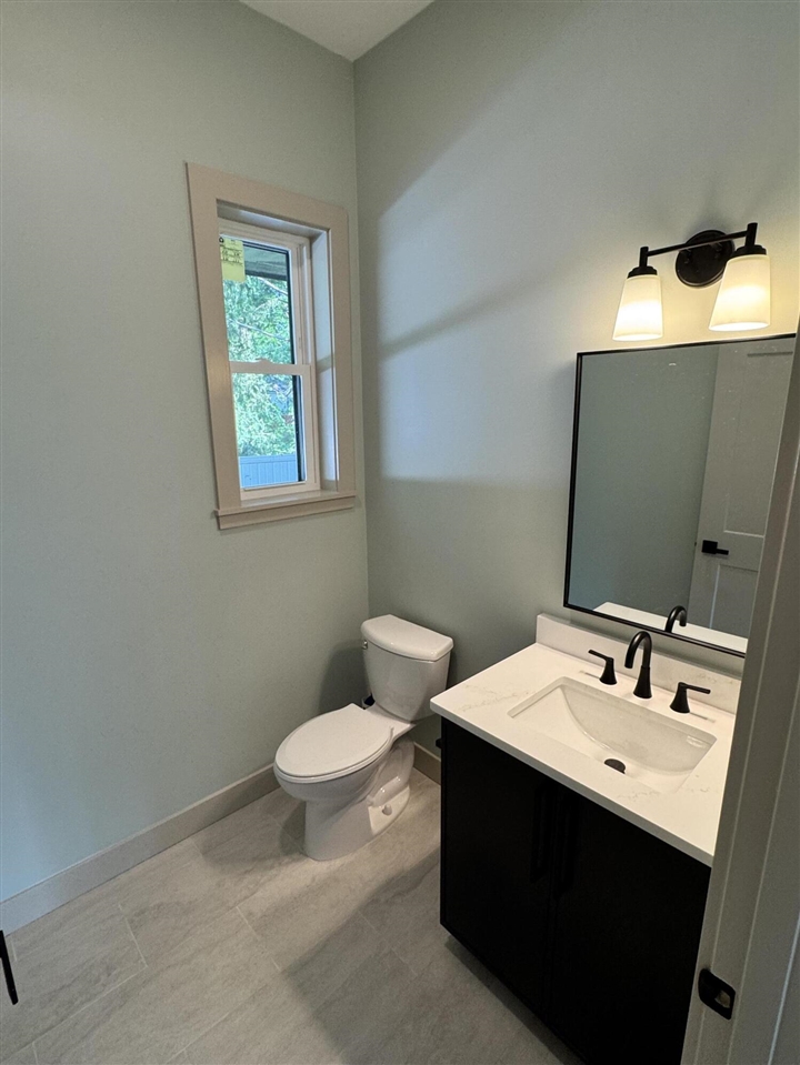 1810 Leonard Street Property Photo 30