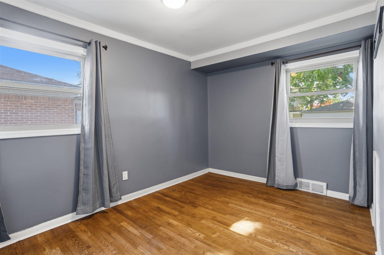 28604 Bohn Street Property Photo 5