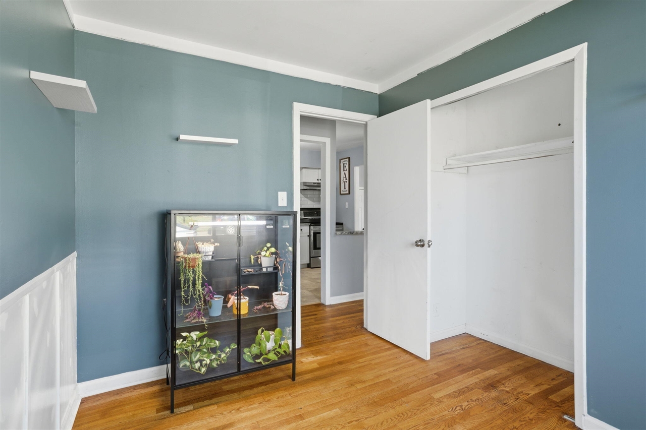 28604 Bohn Street Property Photo 9