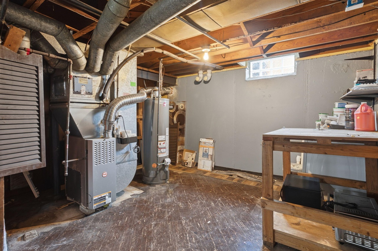 28604 Bohn Street Property Photo 18
