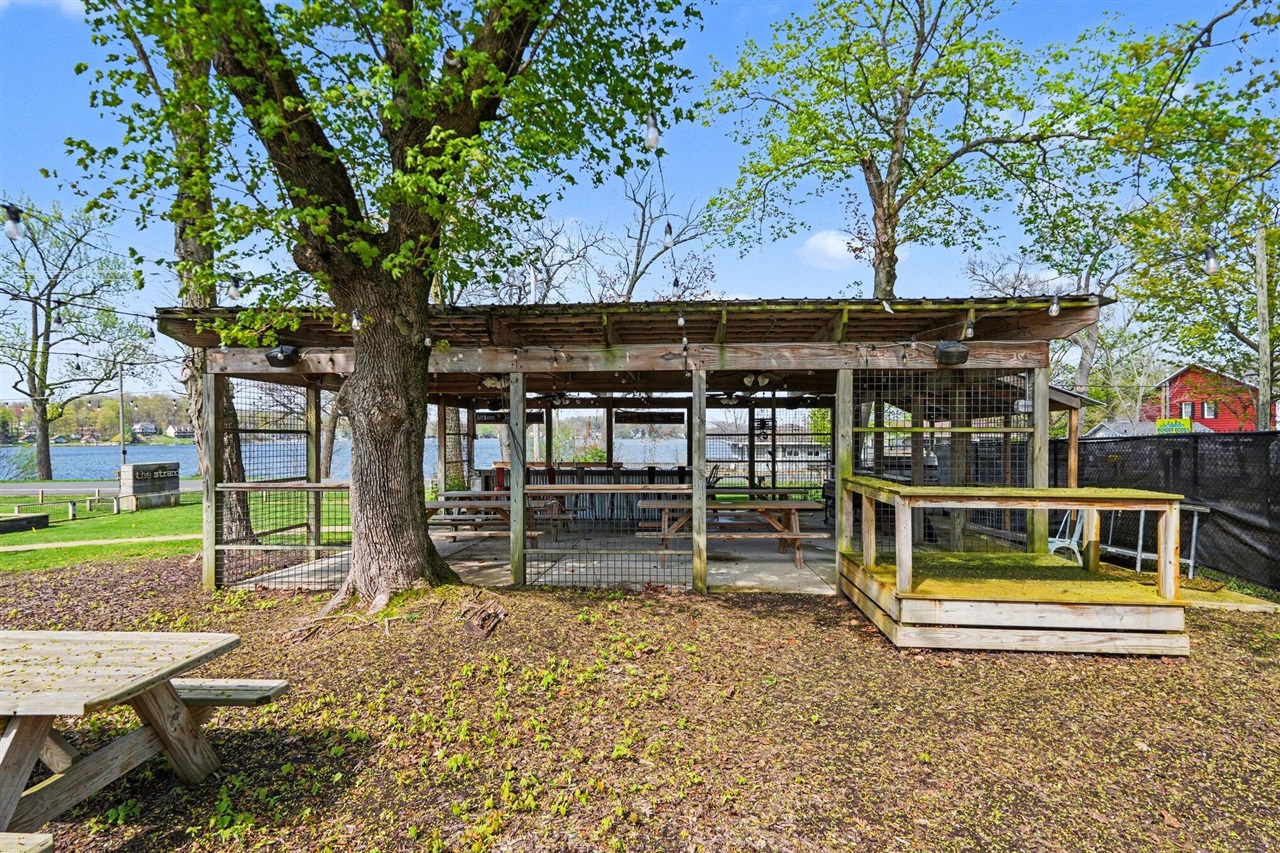 93415 County Road 690 Property Photo 22