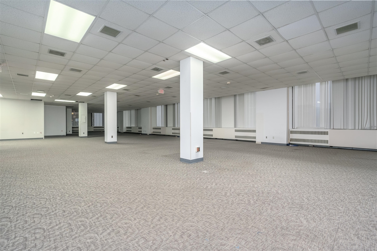 151 S Rose Street Property Photo 12