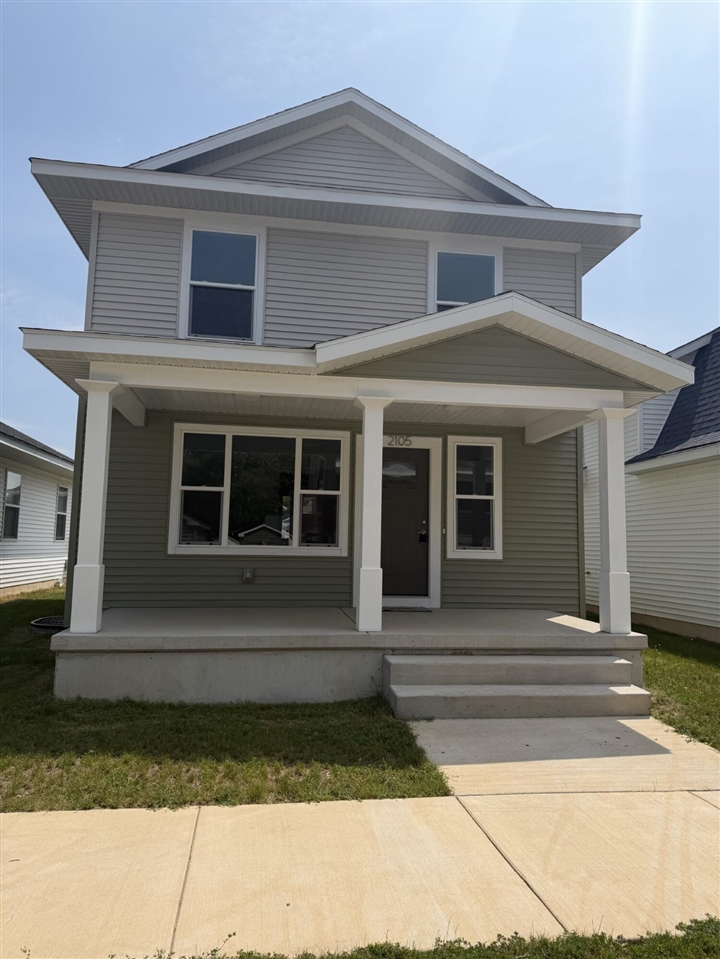 2105 Willard Avenue Property Photo 1