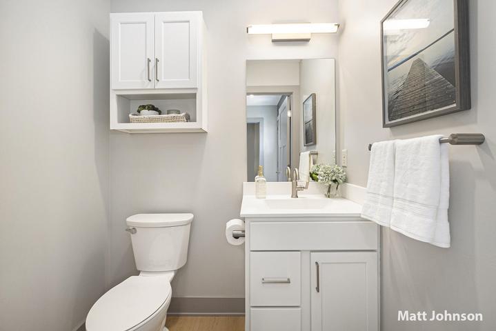 2105 Willard Avenue Property Photo 8