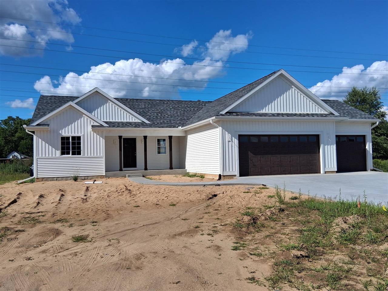 8069 Buck Avenue Property Photo 1