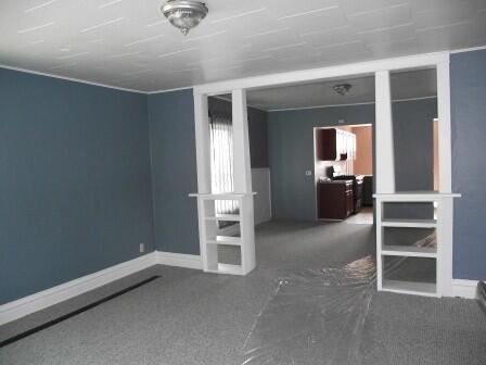 504 E Dowland Street Property Photo 6