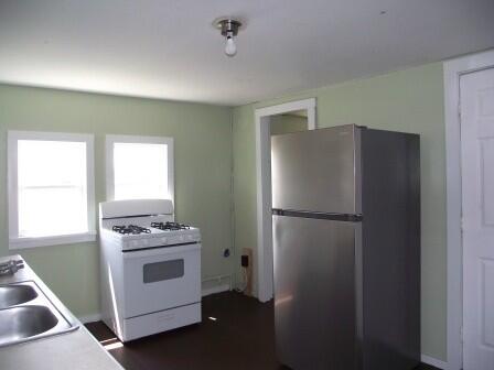 504 E Dowland Street Property Photo 31