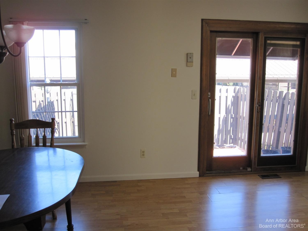 3238 Alpine Drive Property Photo 7