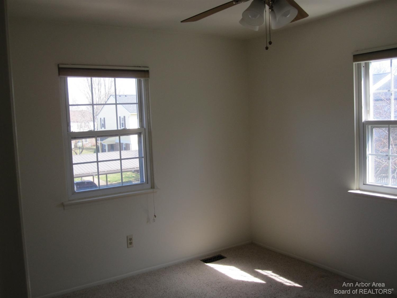 3238 Alpine Drive Property Photo 11