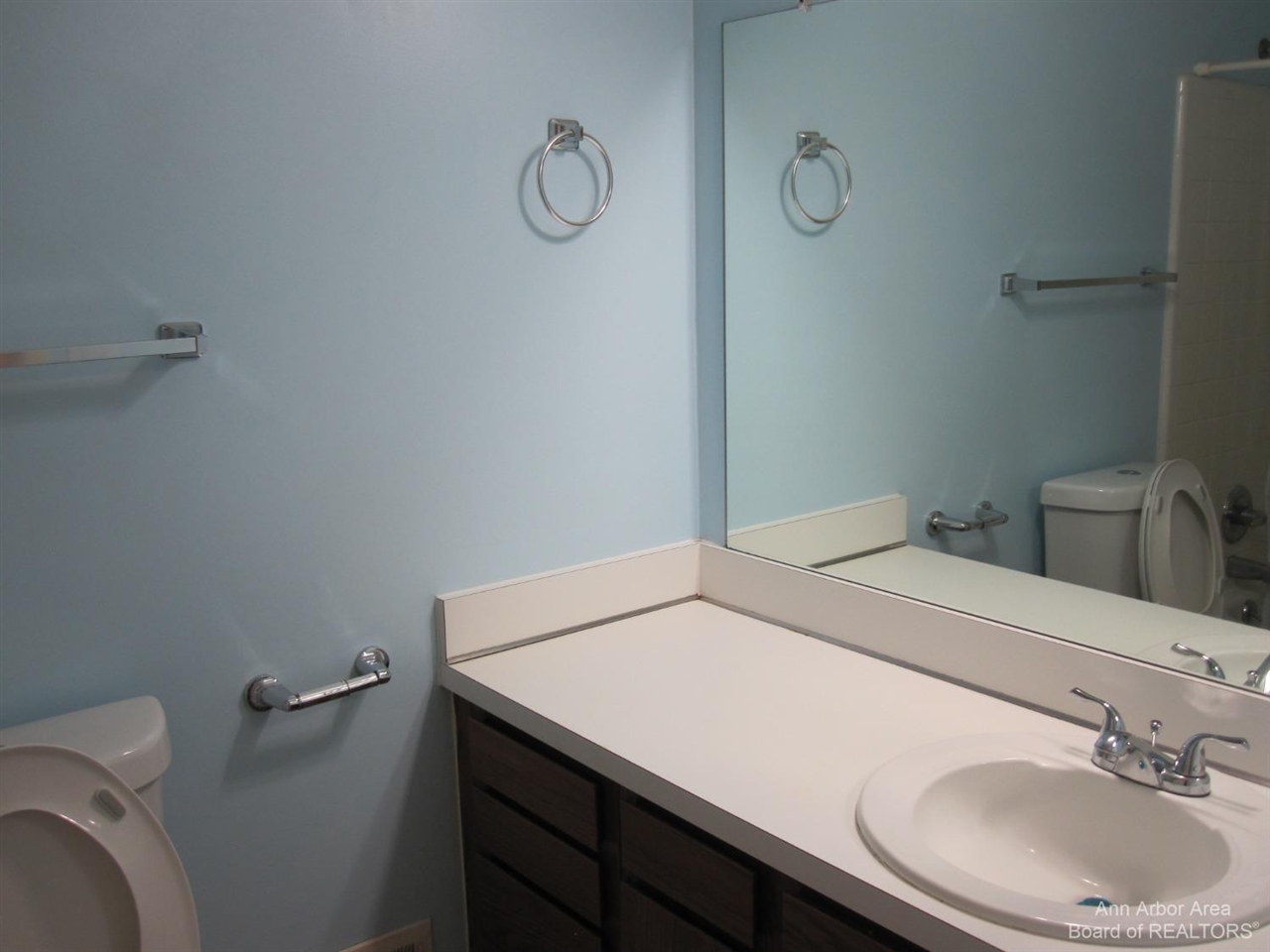 3238 Alpine Drive Property Photo 12