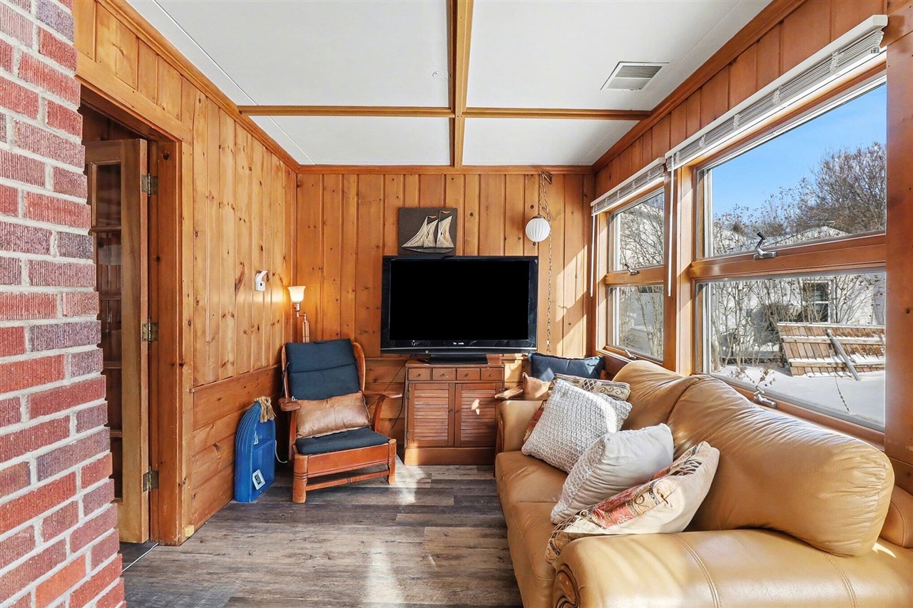 11637 Algonquin Drive Property Photo 13