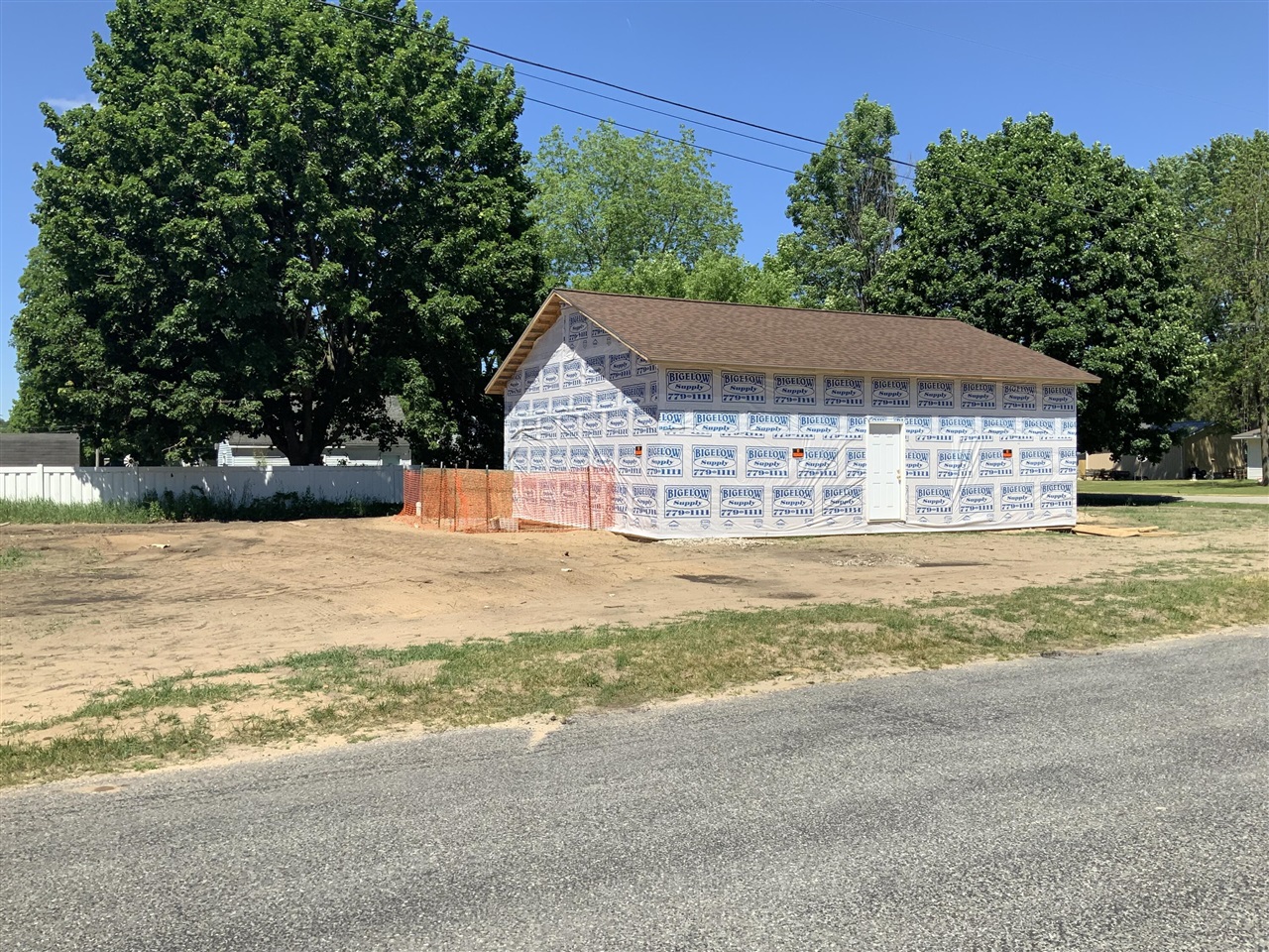 209 Lincoln Street Property Photo 2