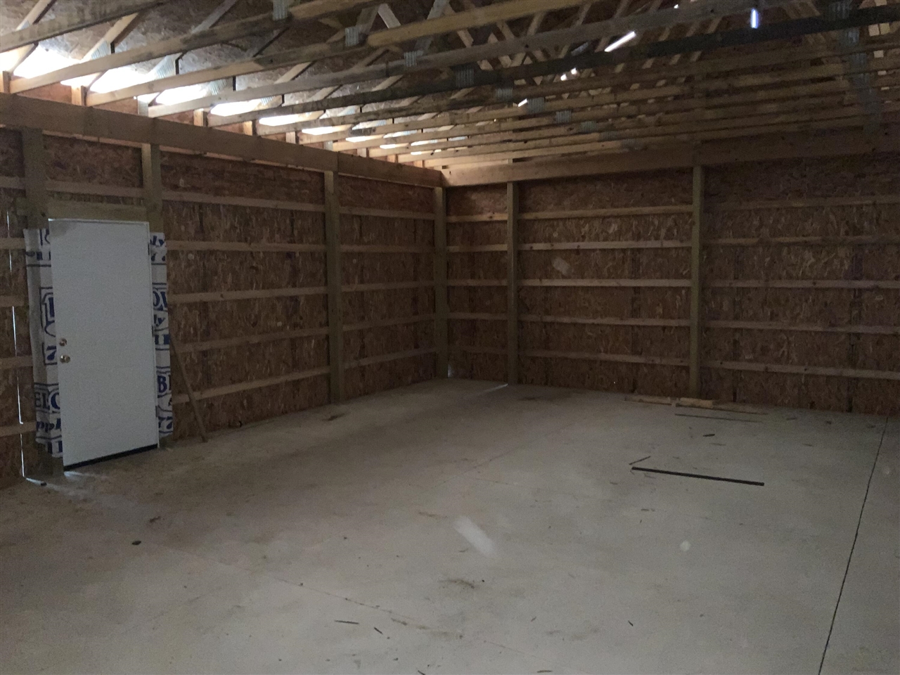 209 Lincoln Street Property Photo 5
