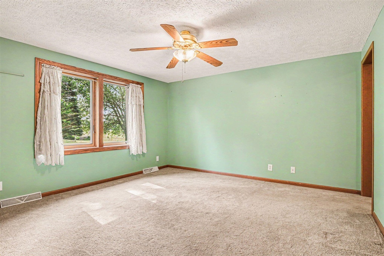 69728 Calvin Center Road Property Photo 8