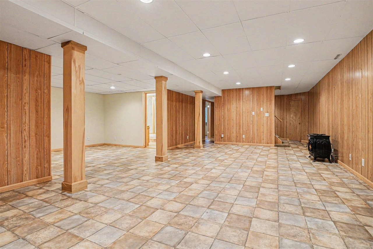 69728 Calvin Center Road Property Photo 14
