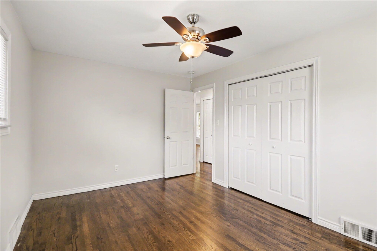 28691 Hales Street Property Photo 18