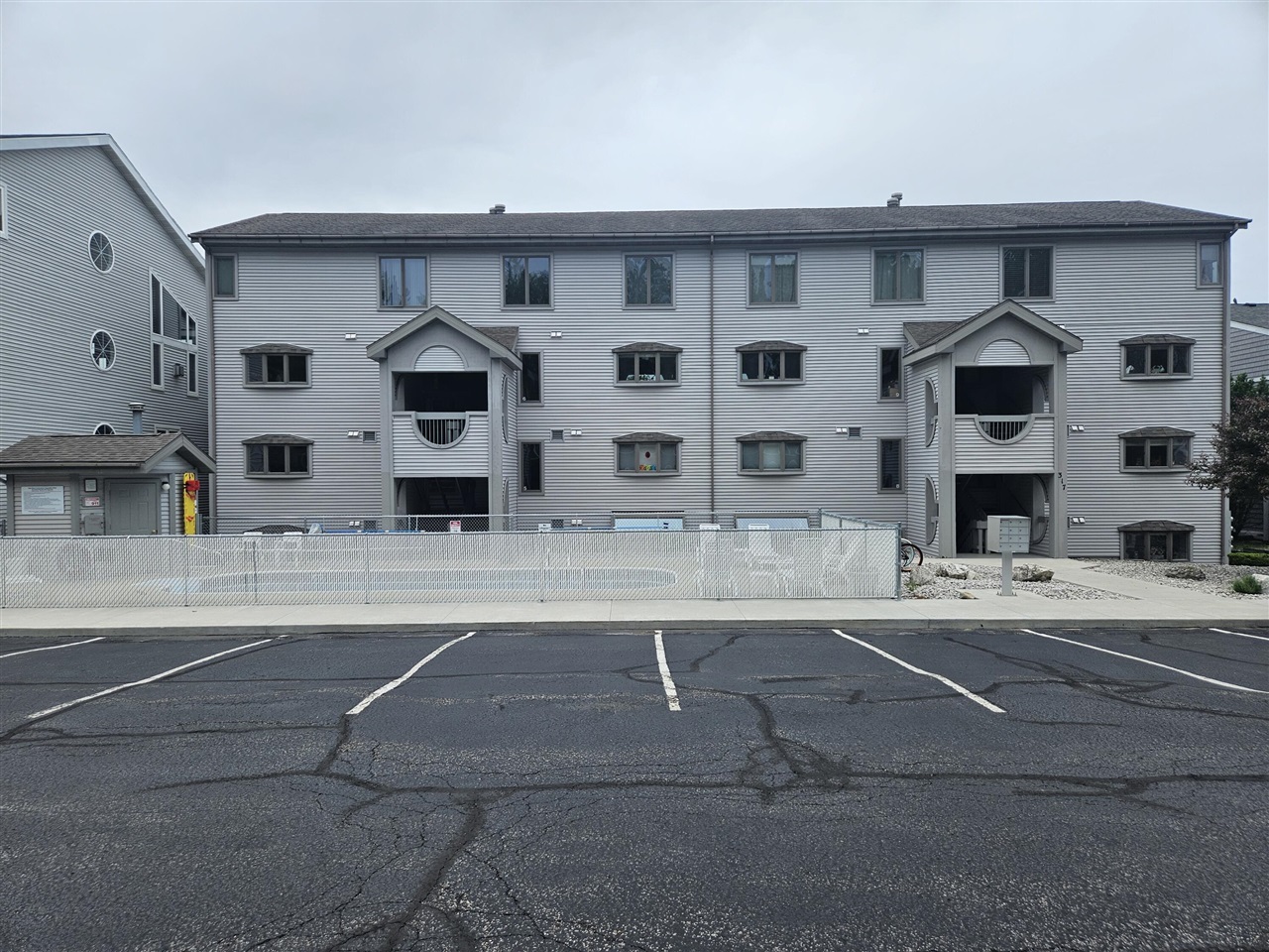 317 5th Avenue Property Photo 1