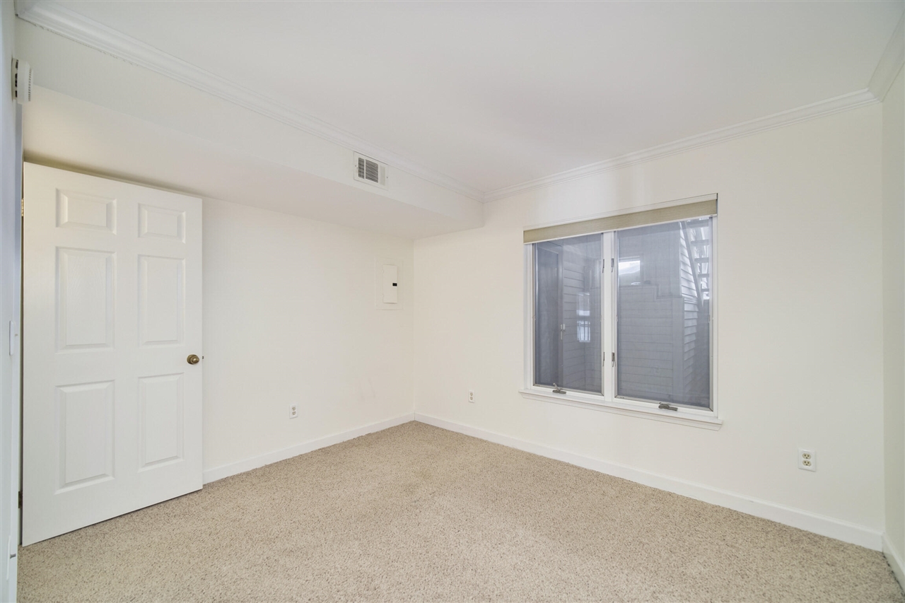 317 5th Avenue Property Photo 8