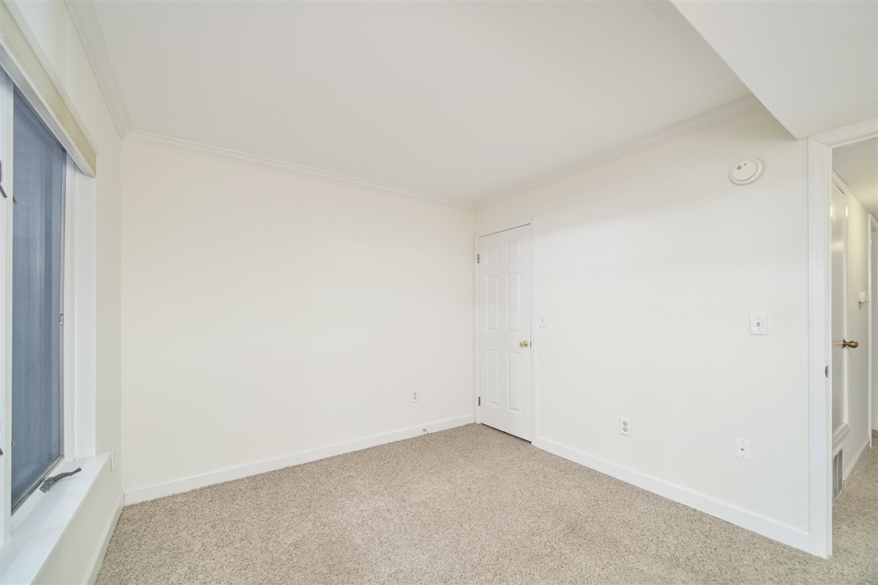 317 5th Avenue Property Photo 9