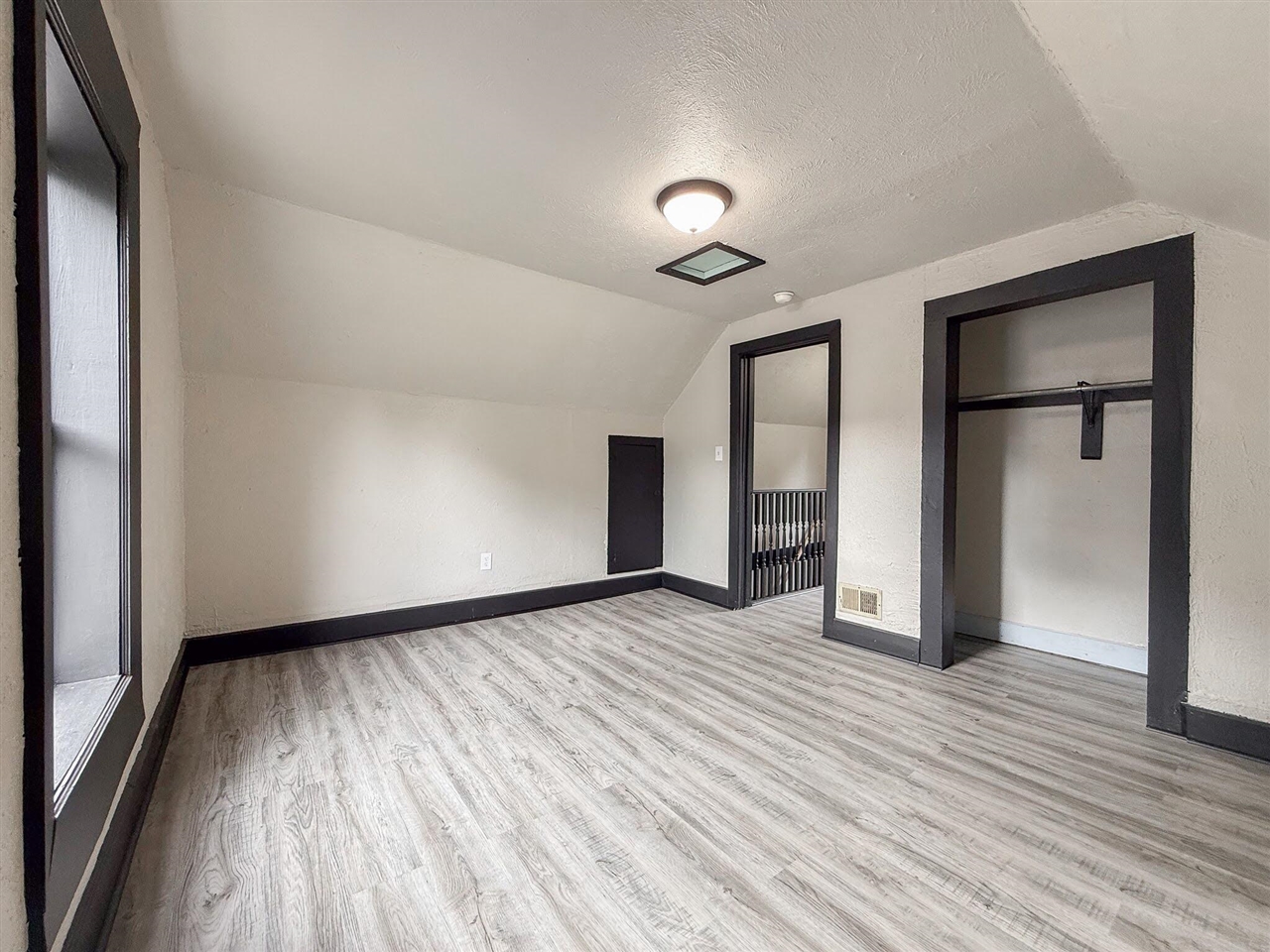 205 Pokagon Street Property Photo 13