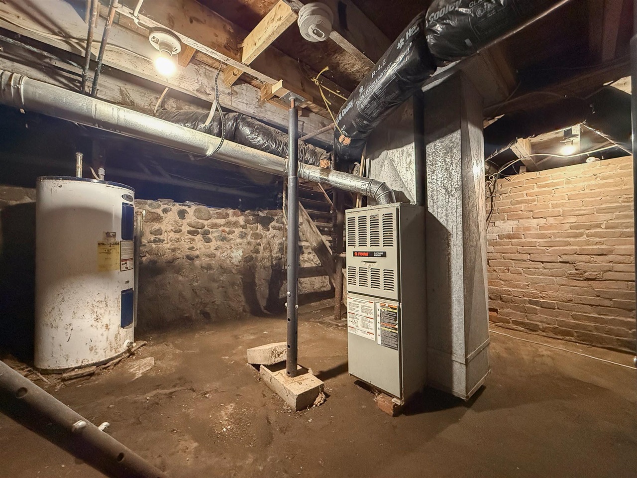 205 Pokagon Street Property Photo 15