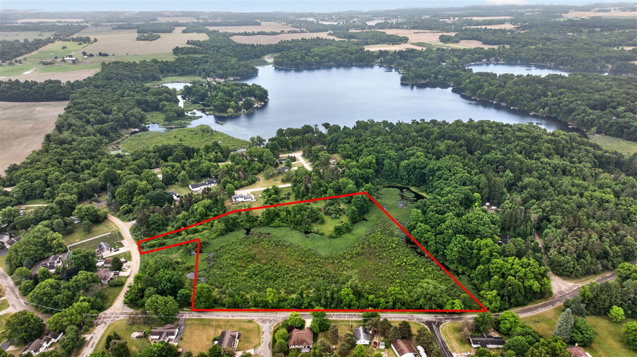 12059 W Galway Drive Property Photo 3