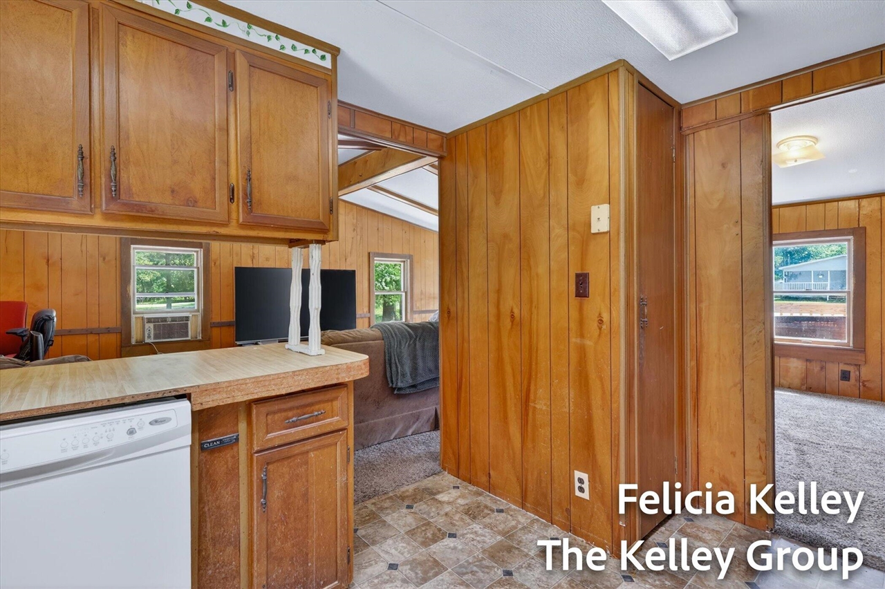 17158 Seneca Court Property Photo 16