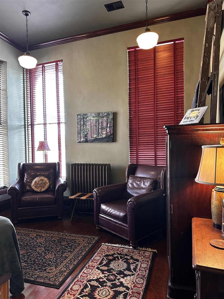 227 E Michigan Avenue Property Photo 20