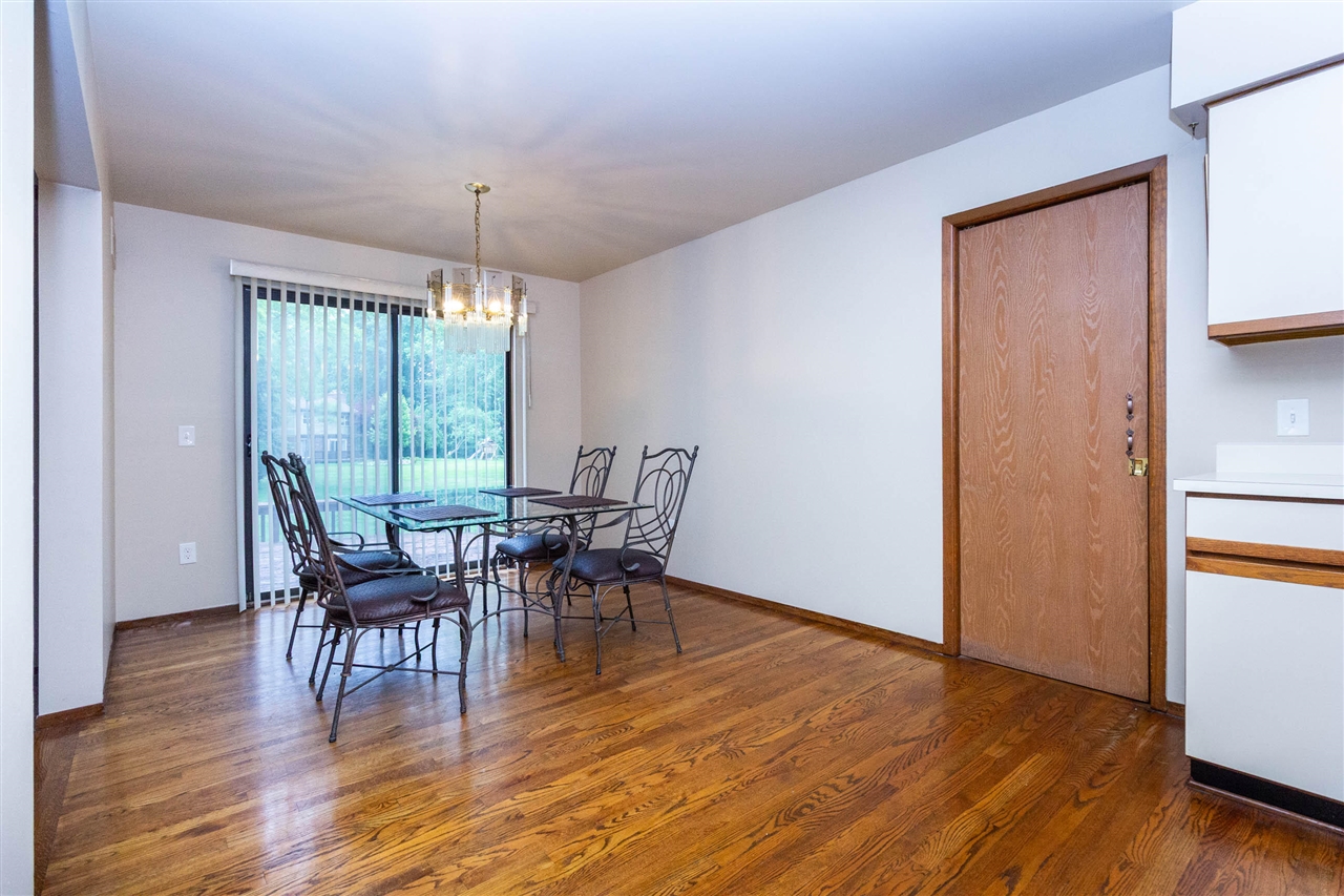 6718 Forest Park Drive Property Photo 9