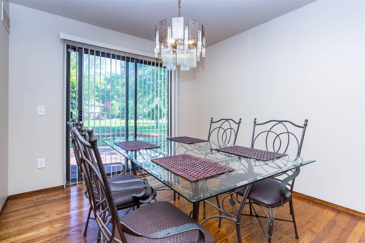 6718 Forest Park Drive Property Photo 10
